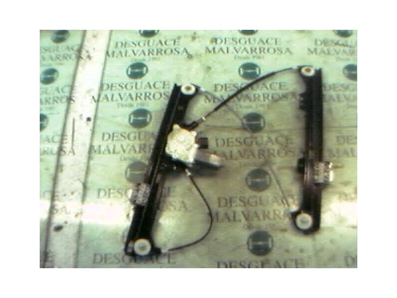 Recambio de elevalunas delantero izquierdo para bmw serie 5 berlina (e60) 530d referencia OEM IAM 51337184383 7065667 