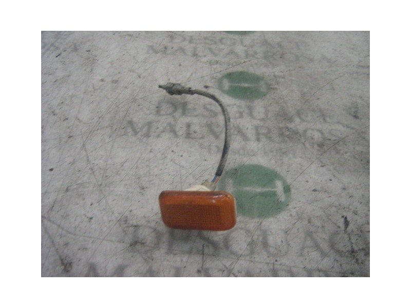 Recambio de piloto lateral derecho para tata safari 2.0 d ex referencia OEM IAM   