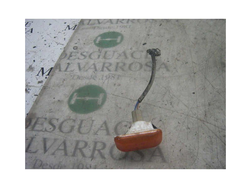 Recambio de piloto lateral izquierdo para tata safari 2.0 d ex referencia OEM IAM   