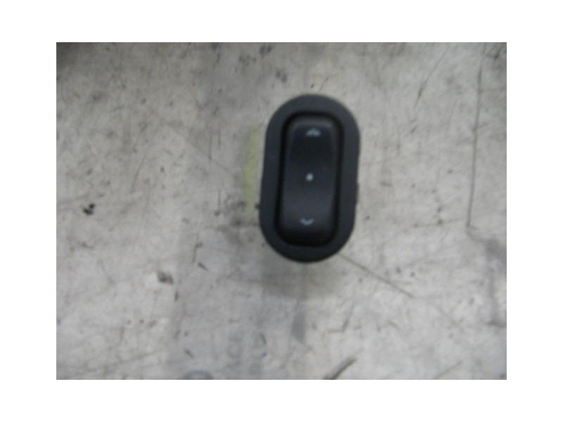 Recambio de mando elevalunas delantero derecho para opel astra g berlina comfort referencia OEM IAM   