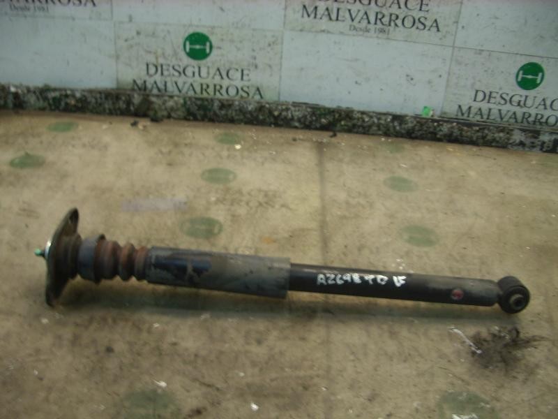 Recambio de amortiguador trasero derecho para kia rio 1.5 crdi referencia OEM IAM 553101G210  