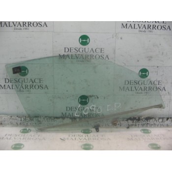 CRISTAL PUERTA DELANTERO DERECHO 