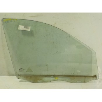 CRISTAL PUERTA DELANTERO DERECHO 824212B000 