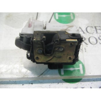 CERRADURA PUERTA TRASERA IZQUIERDA 