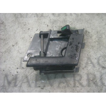 MANETA INTERIOR TRASERA IZQUIERDA 