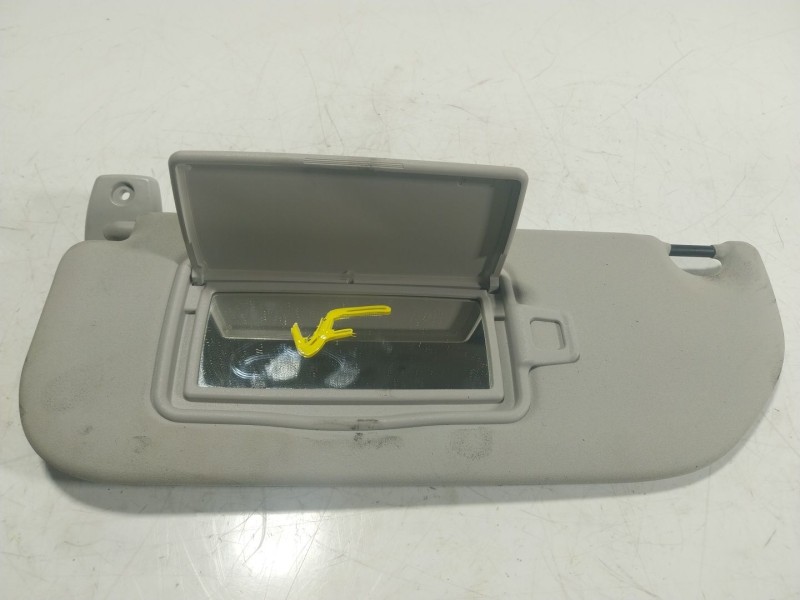 Recambio de parasol izquierdo para toyota aygo (_b4_) 1.0 (kgb40) referencia OEM IAM 047410H080B0  