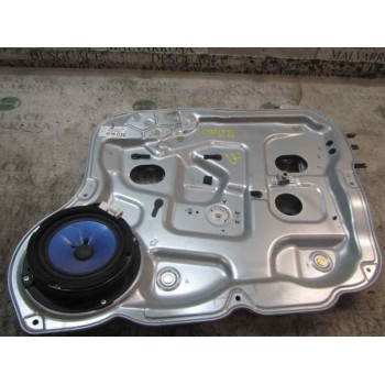 ELEVALUNAS DELANTERO DERECHO 824812B000 