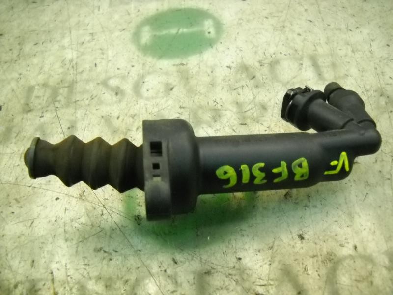 Recambio de bombin embrague para seat ibiza (6j5) reference referencia OEM IAM   