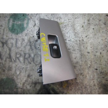 MANDO ELEVALUNAS TRASERO IZQUIERDO 935802B000S4 