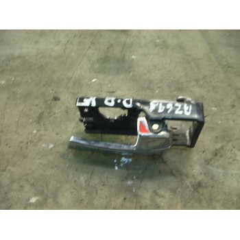 MANETA INTERIOR DELANTERA DERECHA 826201G010 