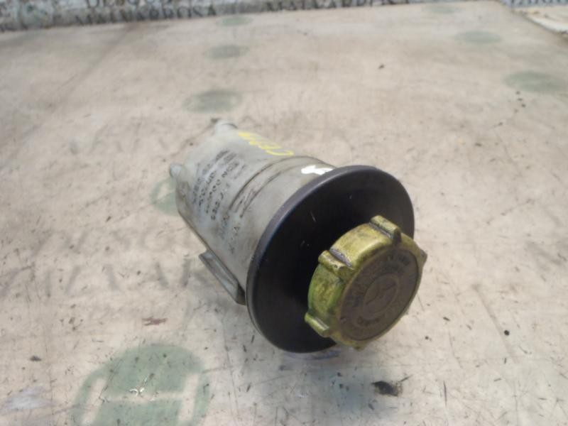 Recambio de deposito servo para ford transit caja cerrada ´´06 ft 350 l trend lkw referencia OEM IAM   