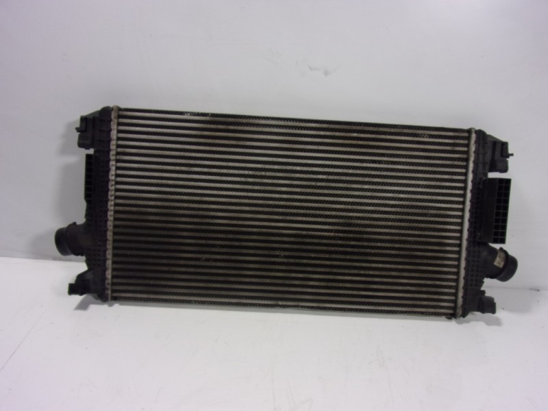 Recambio de intercooler para opel astra j lim. 1.6 cdti dpf referencia OEM IAM 13267647 13267647 