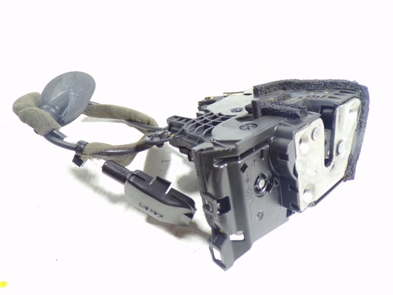 Recambio de cerradura puerta trasera derecha para renault captur life referencia OEM IAM 805027072R 805027072R 