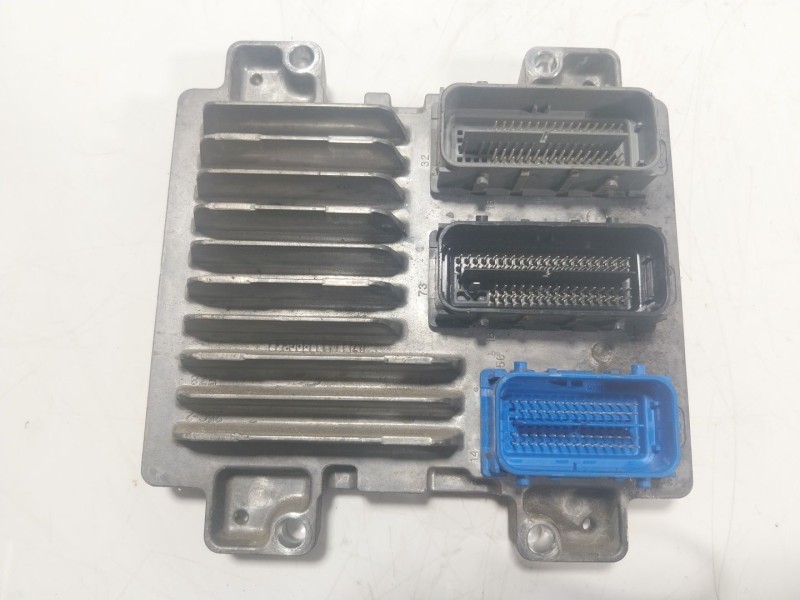 Recambio de centralita motor uce para opel mokka / mokka x (j13) 1.4 (_76) referencia OEM IAM 12668986 12685776 