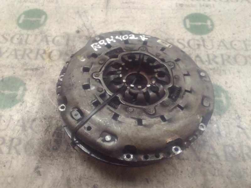 Recambio de kit embrague para renault scenic iii 1.6 dci diesel fap referencia OEM IAM   
