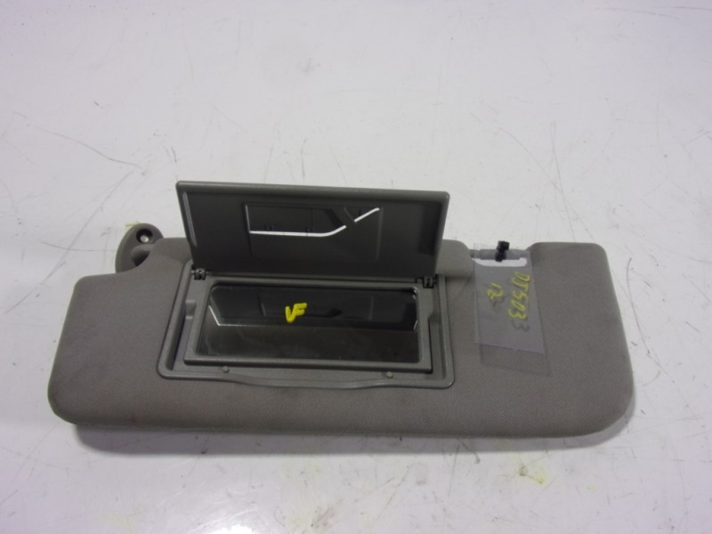 Recambio de parasol izquierdo para ssangyong korando premium 4x2 referencia OEM IAM   