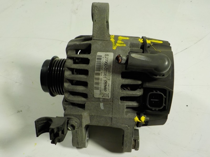 Recambio de alternador para toyota verso business referencia OEM IAM  270600T081 