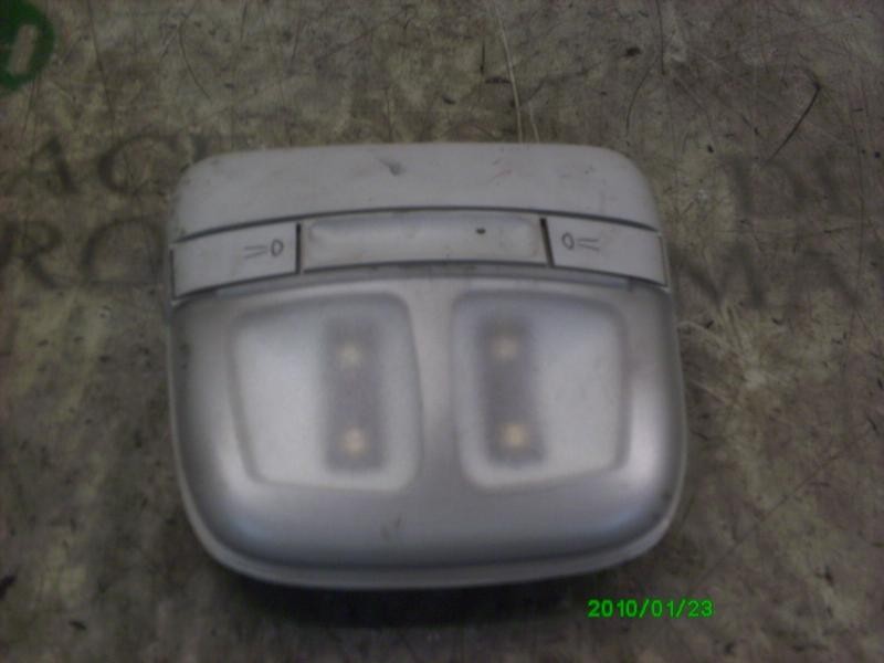 Recambio de piloto interior para fiat stilo (192) 1.6 16v cat referencia OEM IAM 735296793  