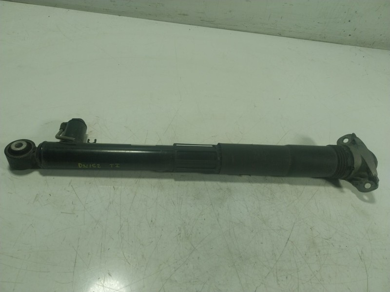 Recambio de amortiguador trasero izquierdo para seat leon st (5f8) 2.0 tdi referencia OEM IAM 5Q0513119N 5Q0512037N 
