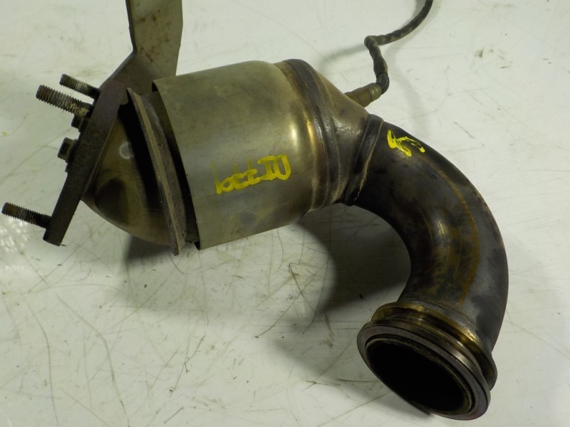 Recambio de catalizador para opel vectra c berlina 1.9 cdti referencia OEM IAM  55559633 