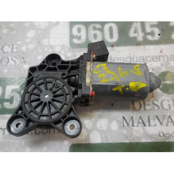 MOTOR ELEVALUNAS TRASERO DERECHO A2208200442 
