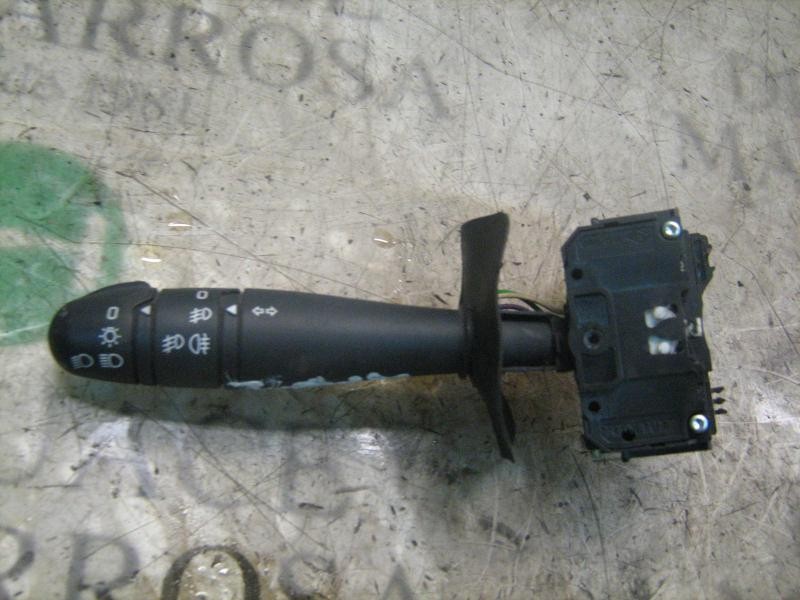 Recambio de mando luces para renault clio ii fase ii (b/cb0) authentique referencia OEM IAM   
