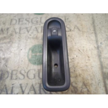 MANDO ELEVALUNAS DELANTERO DERECHO 