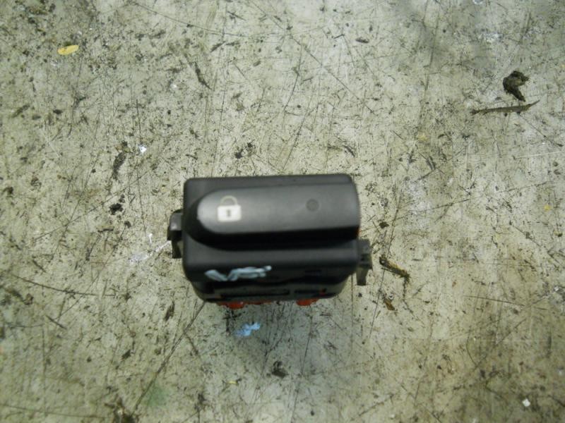 Recambio de modulo electronico para renault clio ii fase ii (b/cb0) authentique referencia OEM IAM   