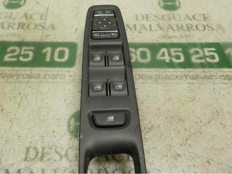 Recambio de mando elevalunas delantero izquierdo para renault clio iv 0.9 tce referencia OEM IAM   