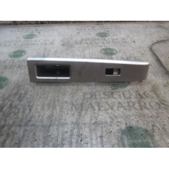 MANDO ELEVALUNAS DELANTERO DERECHO 