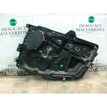 ELEVALUNAS DELANTERO DERECHO 