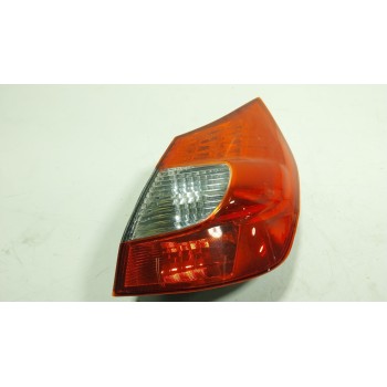 PILOTO TRASERO DERECHO 