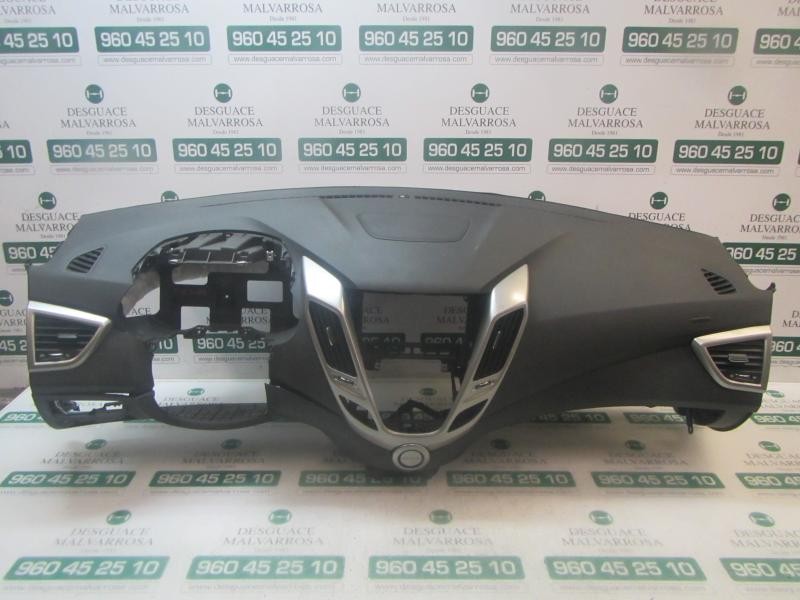 Recambio de salpicadero para hyundai veloster sport s referencia OEM IAM 847102V000RY  