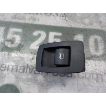 MANDO ELEVALUNAS TRASERO DERECHO 61316945874 