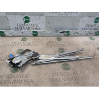 ELEVALUNAS DELANTERO DERECHO 