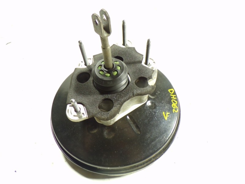 Recambio de servofreno para renault captur life referencia OEM IAM 472109056R 472103202R 