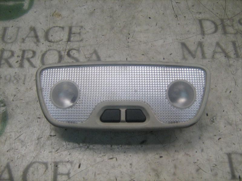 Recambio de piloto interior para volvo s40 berlina 1.6 evolution referencia OEM IAM   