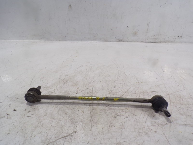 Recambio de tirante delantero izquierdo para land rover discovery sport 2.0 td4 cat referencia OEM IAM LR024474  