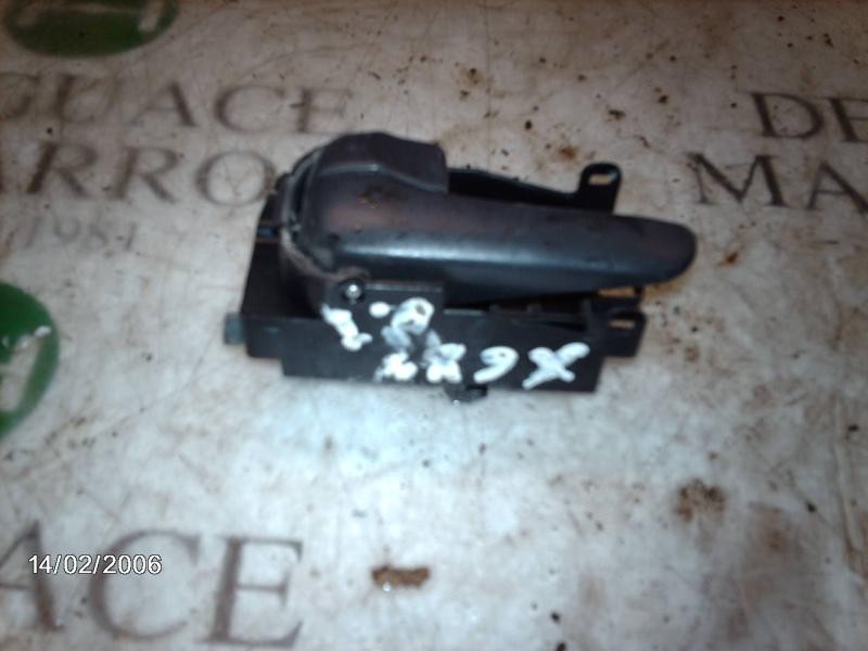 Recambio de maneta interior delantera izquierda para nissan primera berlina (p11) gx referencia OEM IAM   