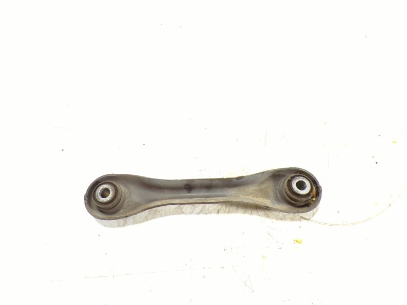 Recambio de brazo suspension inferior trasero izquierdo para volvo v40 kinetic referencia OEM IAM 31277675  