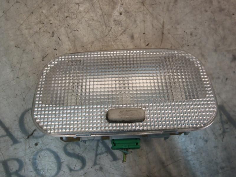 Recambio de piloto interior para peugeot 407 sr confort referencia OEM IAM   