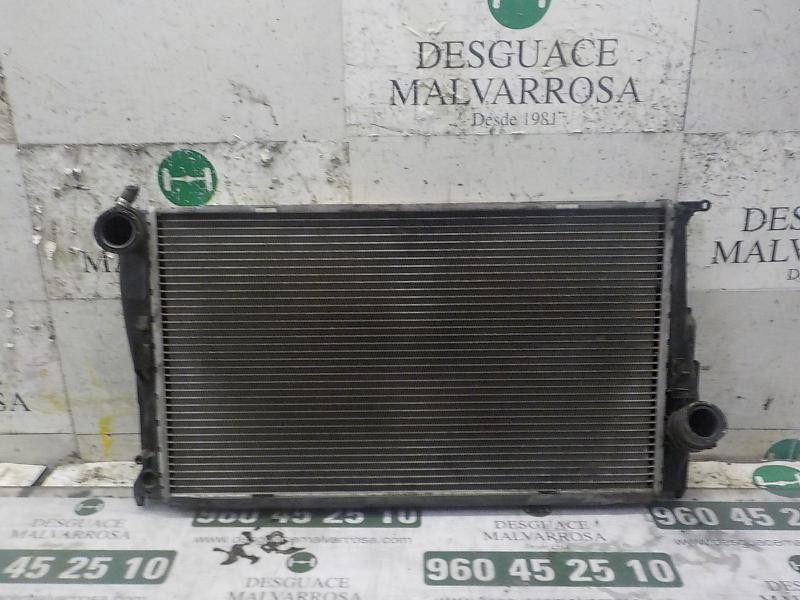 Recambio de radiador agua para bmw serie 1 berlina (e81/e87) 2.0 16v diesel referencia OEM IAM 17117788903  