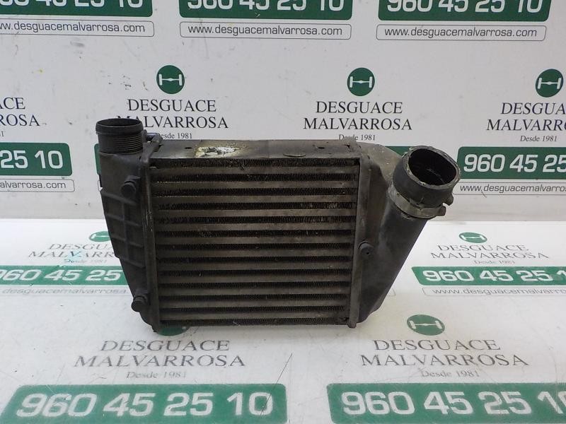 Recambio de intercooler para audi a4 avant (8e) 3.0 tdi quattro (171kw) referencia OEM IAM 8E0145806L  