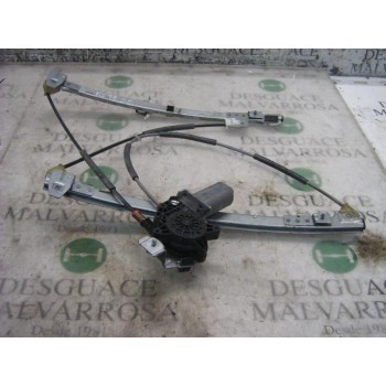 ELEVALUNAS DELANTERO DERECHO 