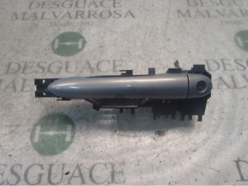 Recambio de maneta exterior delantera izquierda para renault scenic ii confort authentique referencia OEM IAM 7701474437  