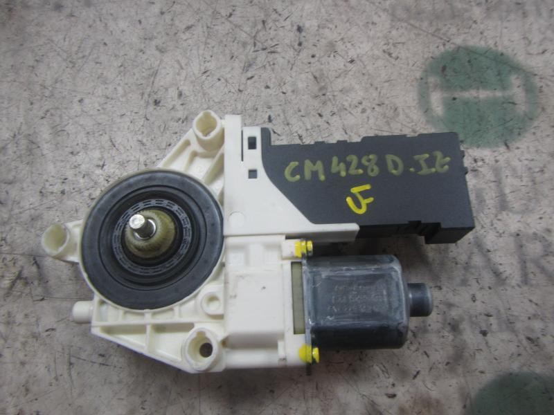 Recambio de motor elevalunas delantero izquierdo para peugeot 407 confort referencia OEM IAM   