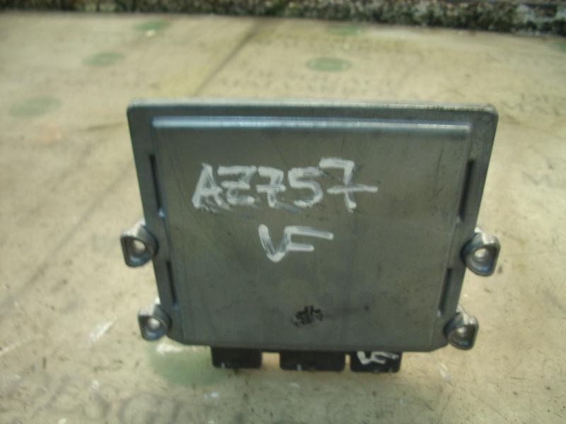 Recambio de centralita motor uce para citroën xsara berlina 2.0 hdi exclusive (80kw) referencia OEM IAM   