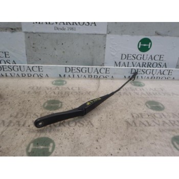 BRAZO LIMPIA DELANTERO DERECHO 