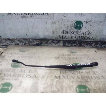 BRAZO LIMPIA DELANTERO DERECHO 