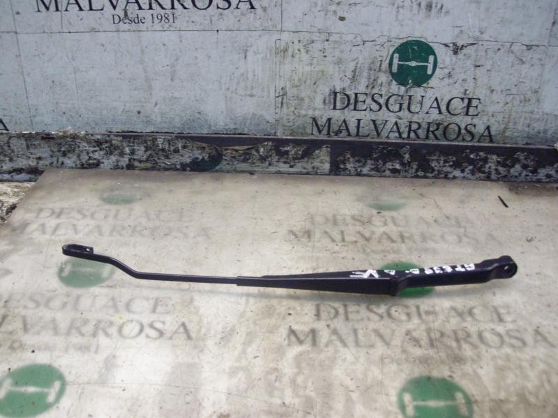 Recambio de brazo limpia delantero derecho para volkswagen polo berlina (6n2) trendline referencia OEM IAM   